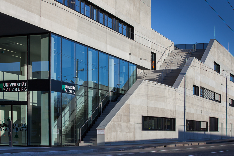 Fachbereich Chemie und Physik der Materialien Gebäude außen Seite