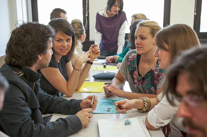 Studierende im Sprachenzentrum