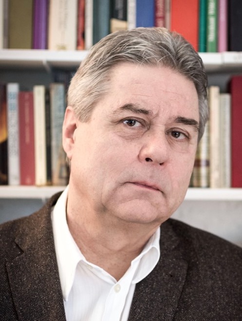 ao.Univ.-Prof. Dr. Helmut BÖHM