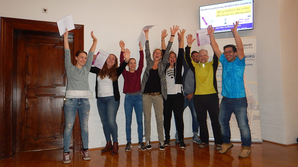 Gruppenfoto AbsolventInnen