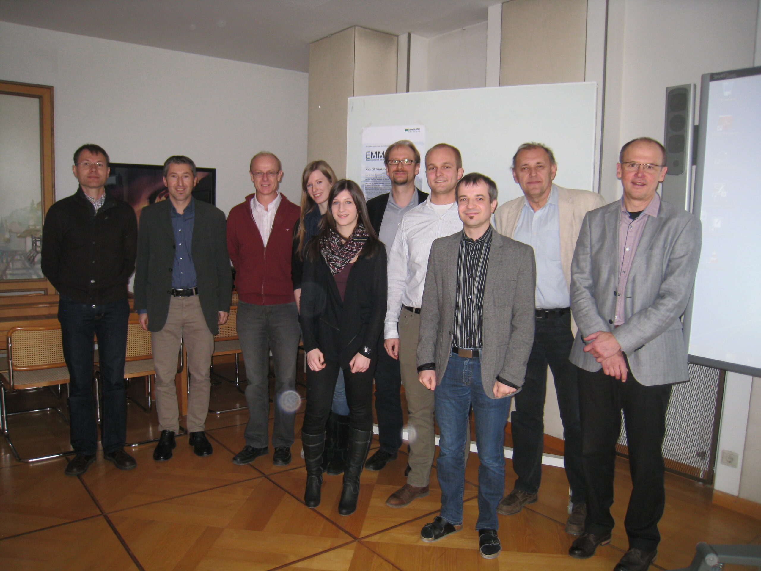 Gruppenbild des EMMA-Teams und der Vortragenden des Workshops