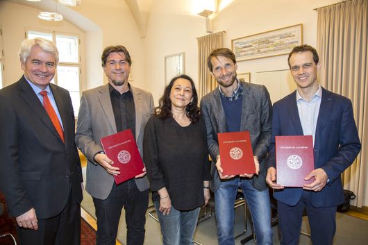 Barrierefreiheit: Kurzbeschreibung des Bildes Barrierefreiheit: Kurzbeschreibung des Bildes