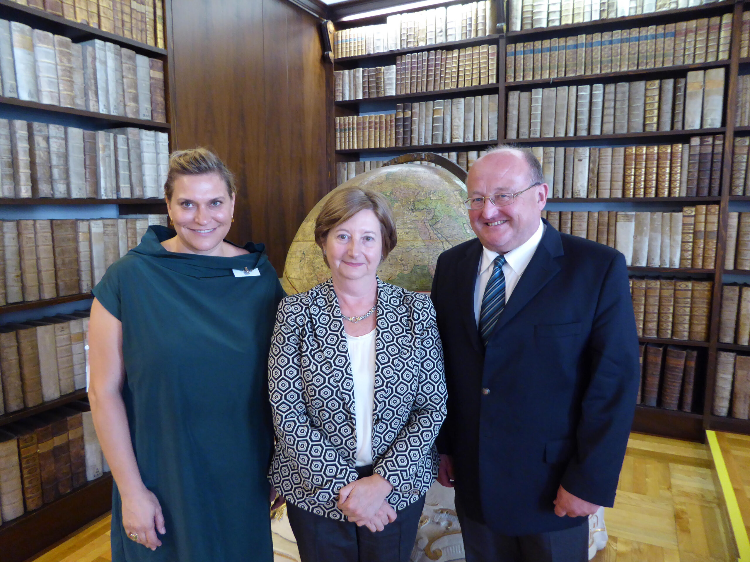 V.l.m.r.: A. Reisinger, S. Fern&aacute;ndez de G., K. Schmoller