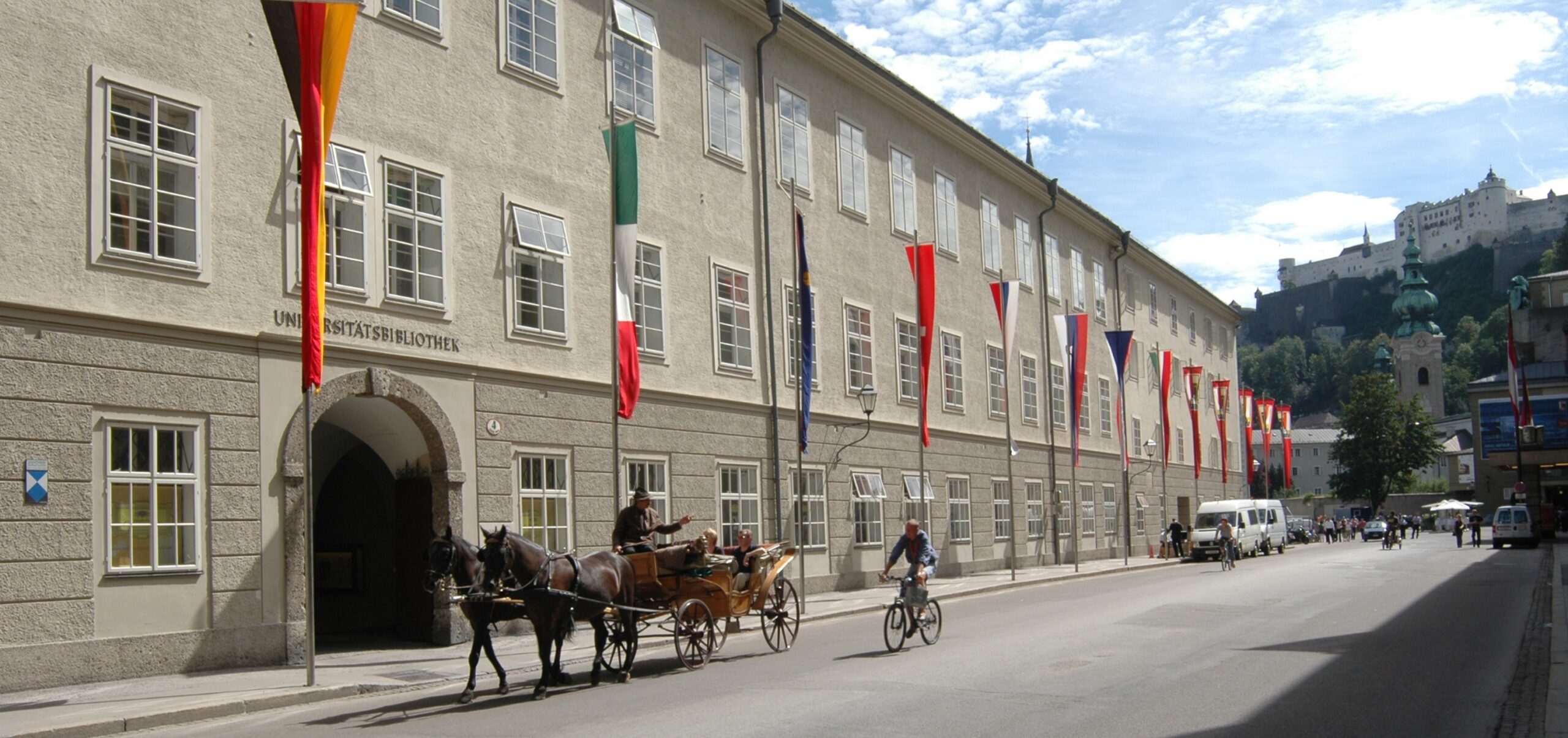 Universit&auml;tsbibliothek