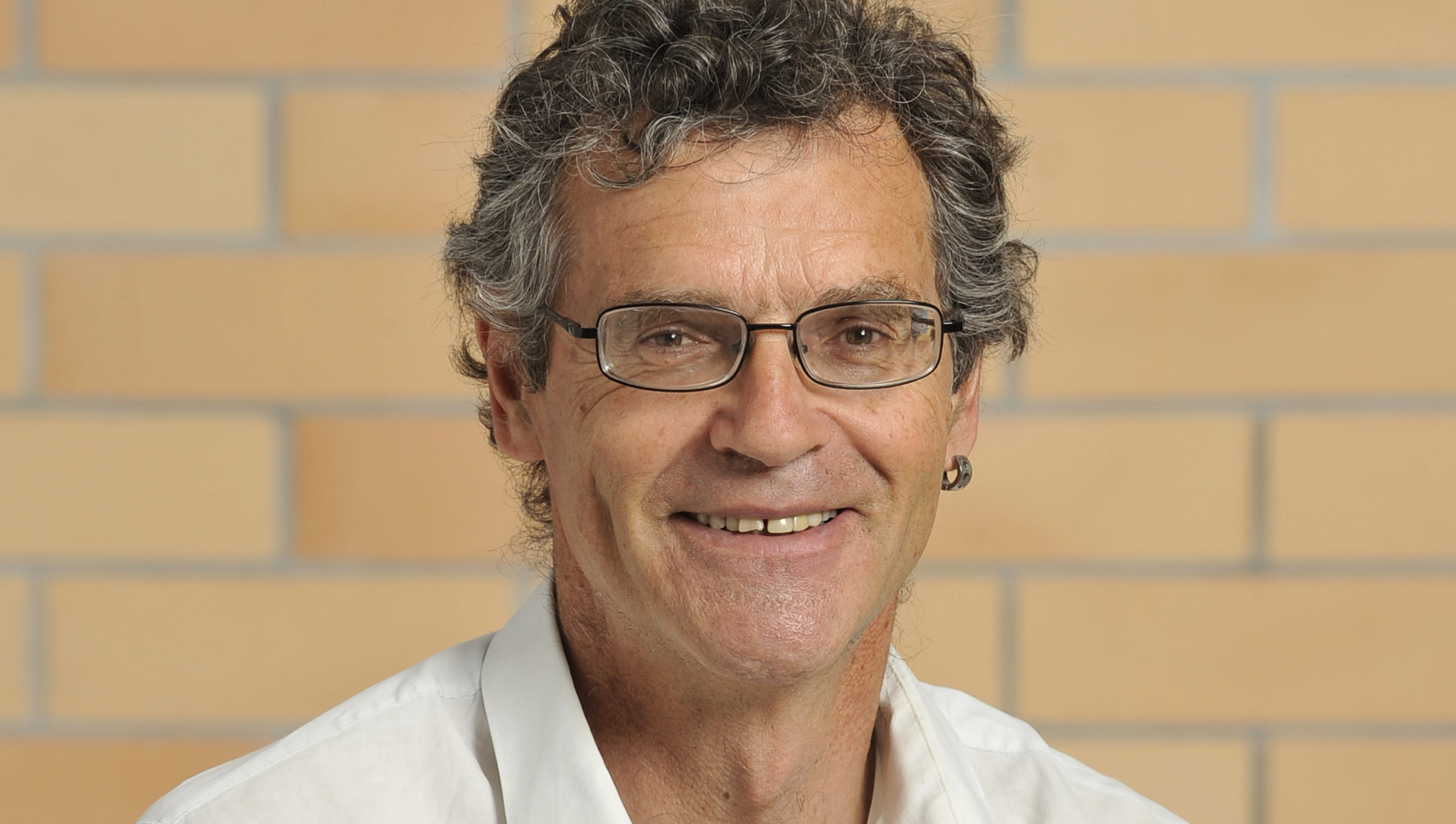 Dr. Josef Estermann / Schweiz (© Marcel Kaufmann, Comundo)