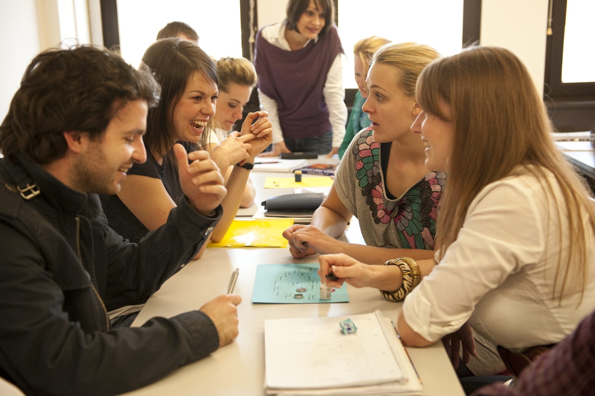 Course at the Language Centre; (c) Gruber/Haigermoser