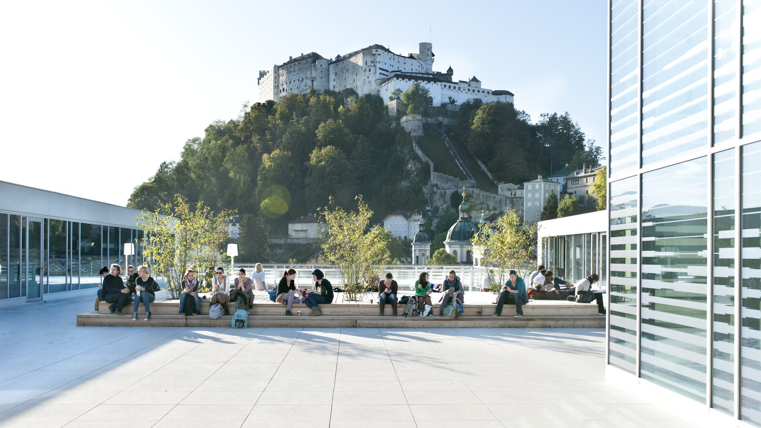 Foto: Students-Unipark-Nonntal, © Luigi Caputo