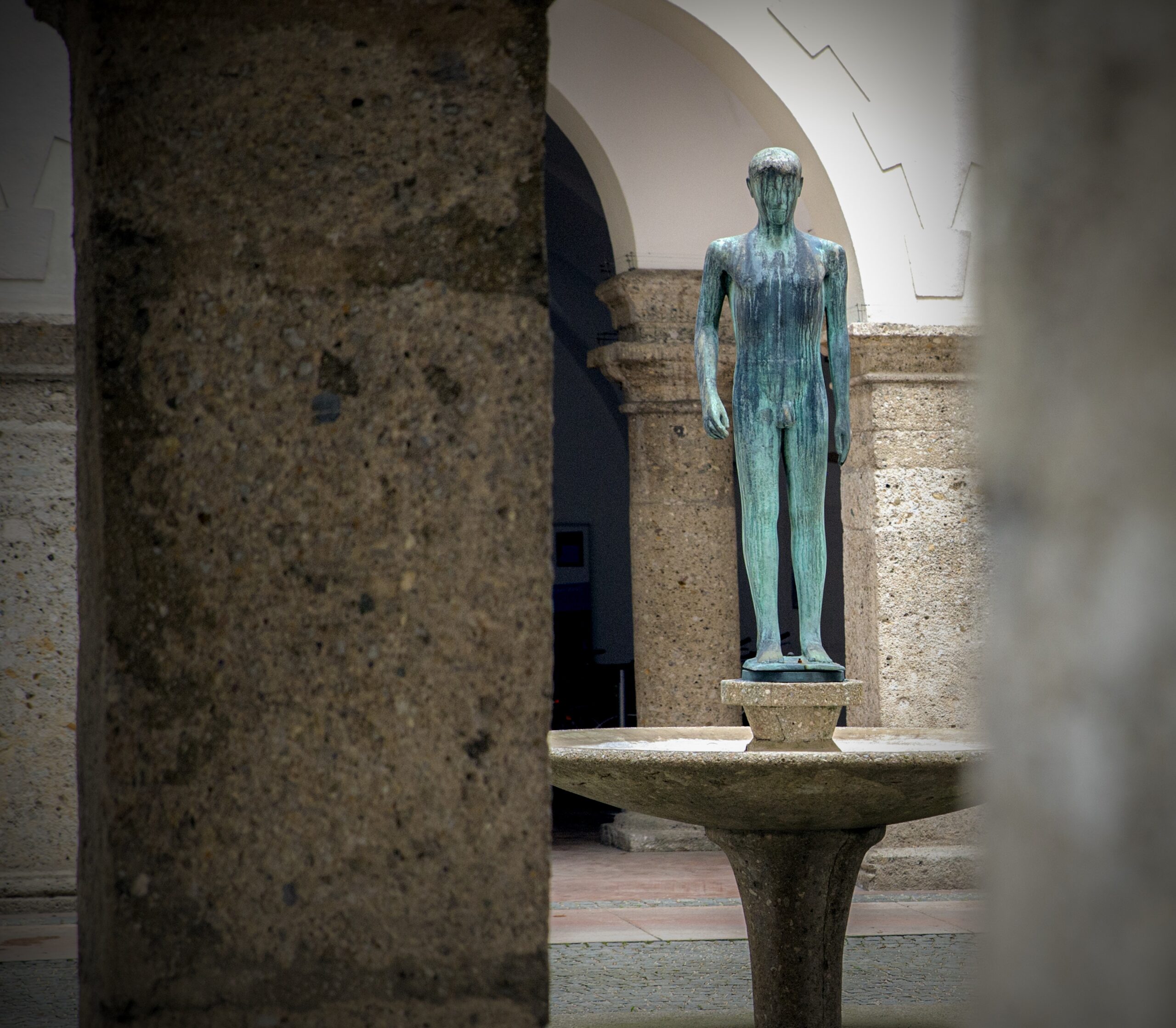 Kapitelgasse 4 - 6, Georg Trakl Brunnen, Salzburg