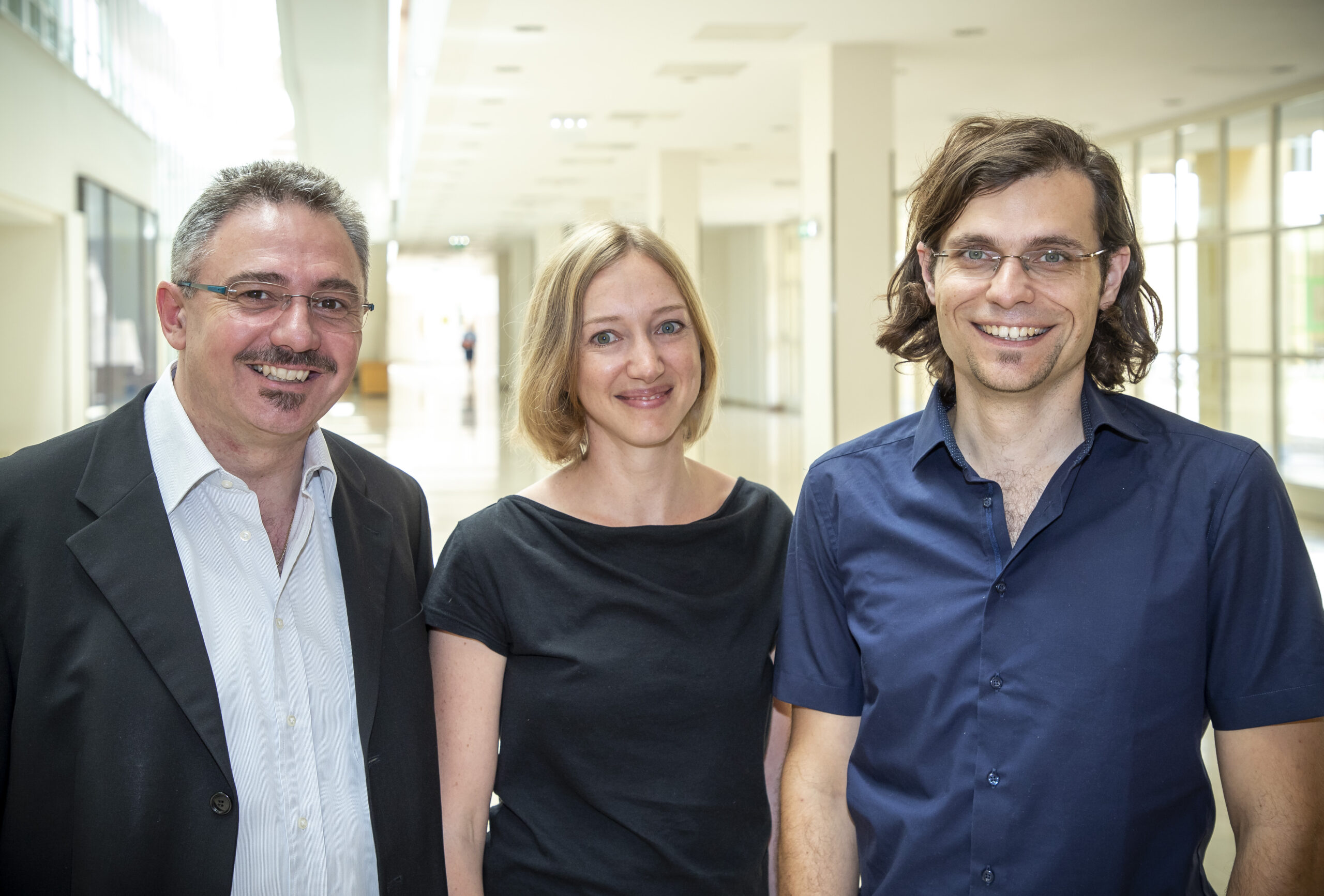 Foto: v.l.n.r. Professor Christian Huber, Dr. Therese Wohlschlager und Dr. Wolfgang Skala. Fotonachweis: Kolarik
