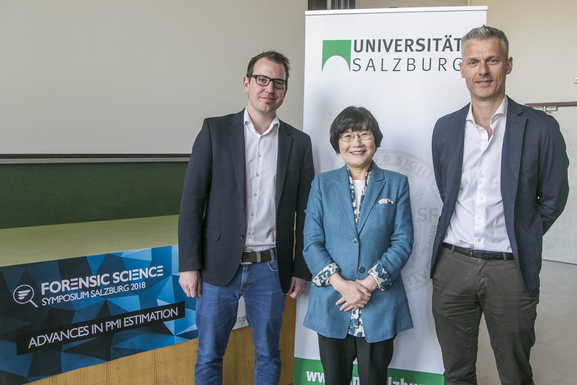 Foto v.l.n.r.: Dr. Stefan Pittner, Prof. Heesun Chung und Professor Fabio Monticelli | © Kolarik