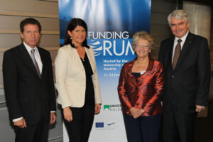 EUA11061201[19284][2]