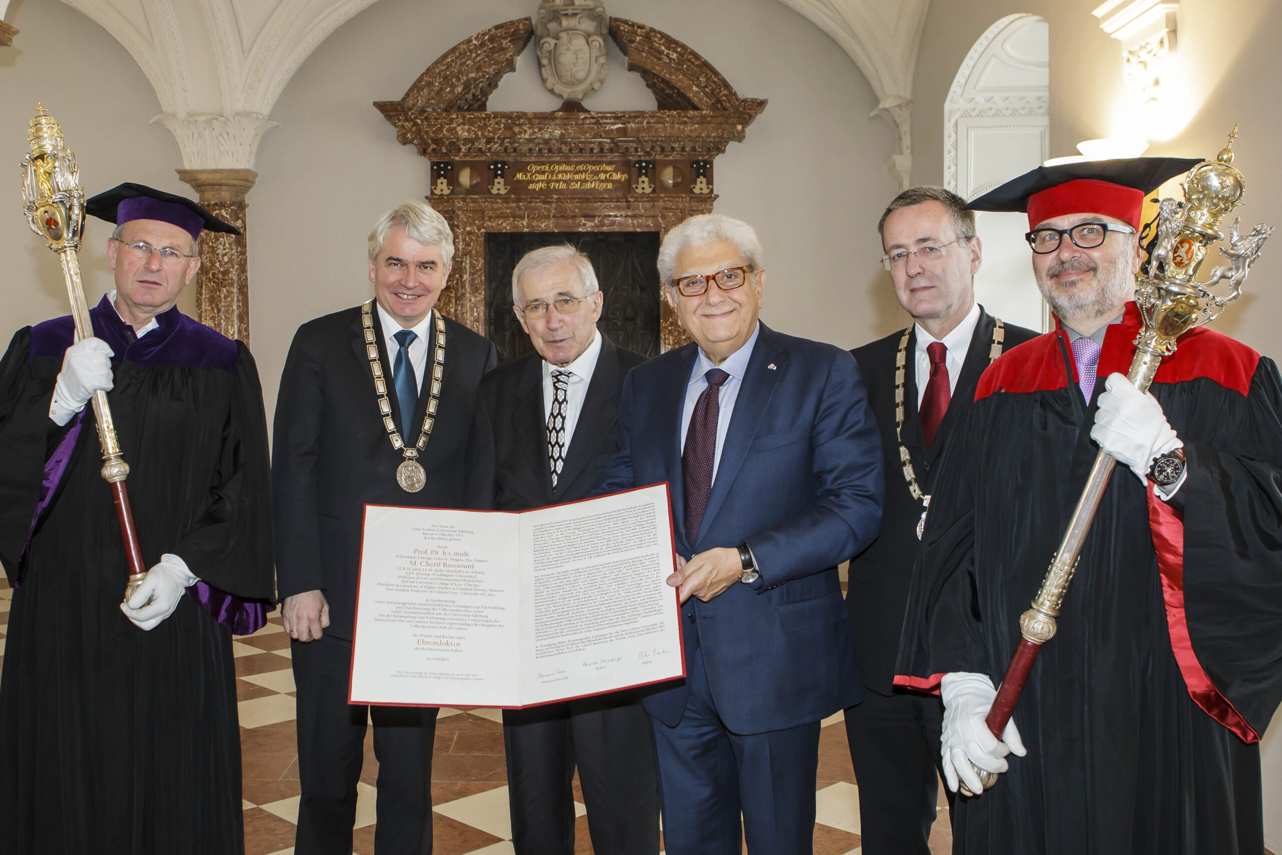 Universit&auml;t Salzburg Ehrendoktorat f&uuml;r Cherif Bassiouni Foto: Andreas Kolarik/Leo 16.05.2013