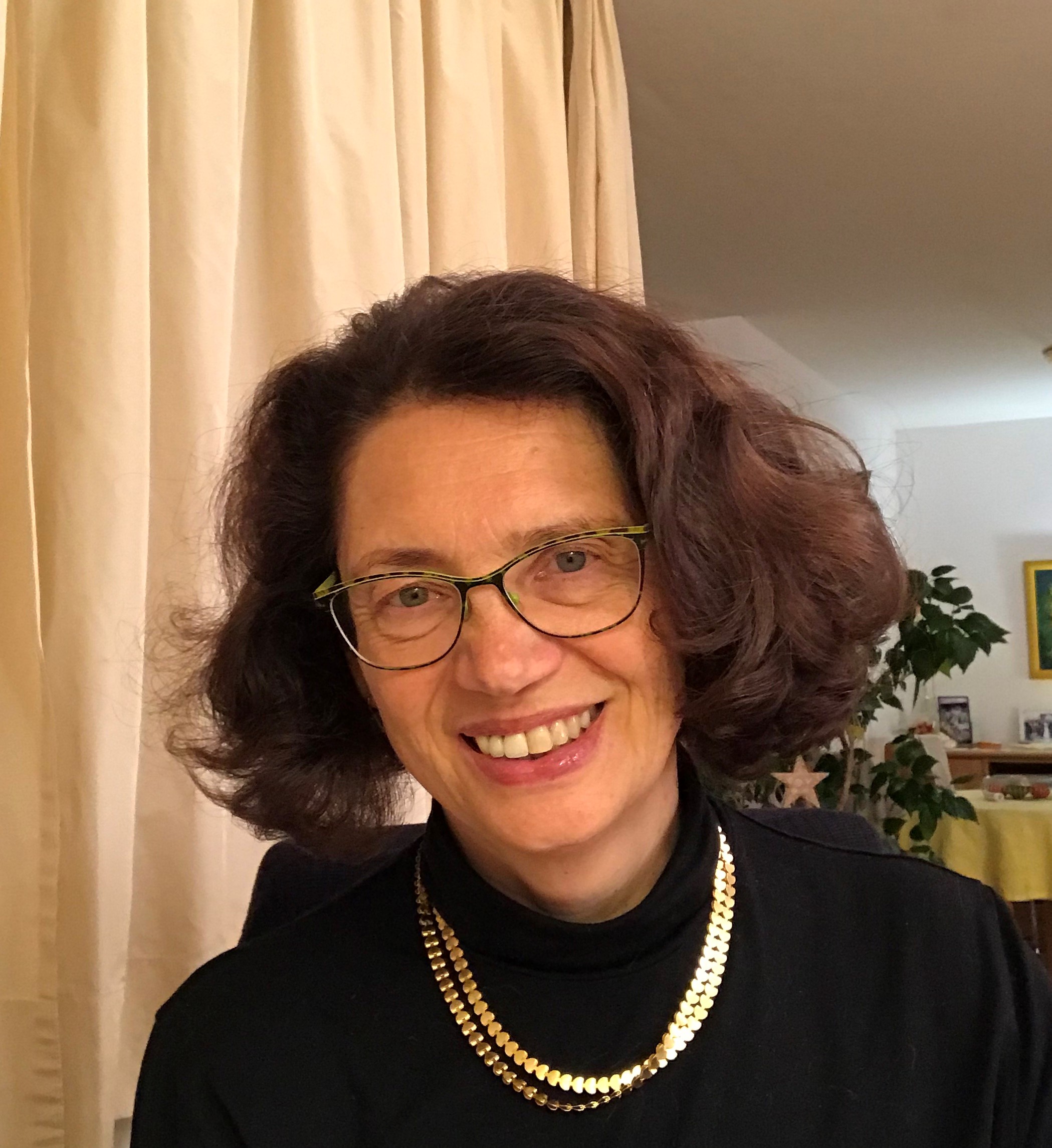 Ao.Univ.-Prof. Dr. Renate Egger-Wenzel