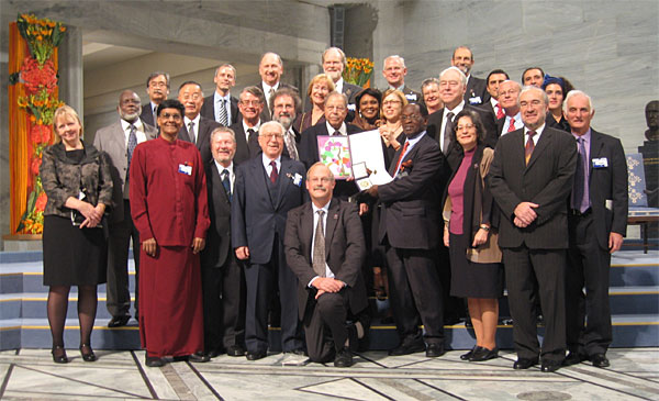 ipcc-deleg-nobel-peace-big[10044][1]