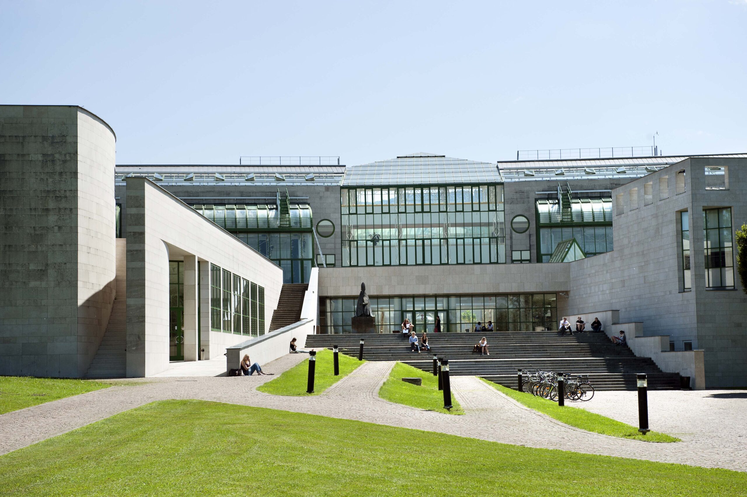 Faculty of Natural and Life Sciences (NW)
