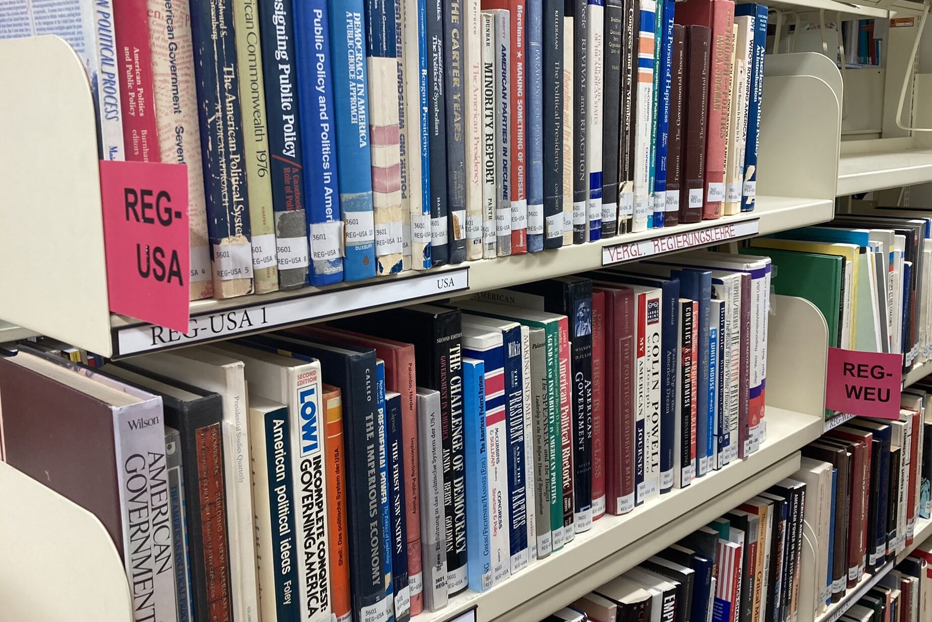 Foto Teilbibliothek Rudolfskai - Vergleichende Politikwissenschaft