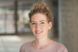 Dr. Christine_Blume_(c)Michael Brauer