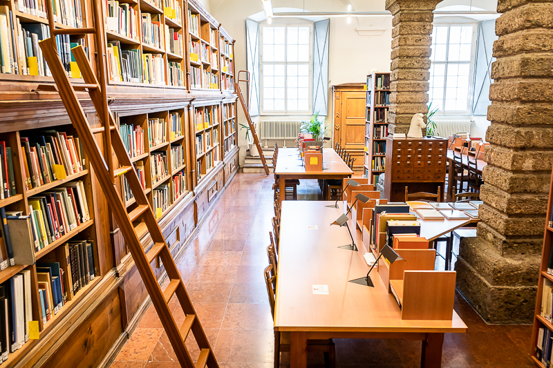 Bibliothek | Fachbereich Altertumswissenschaften