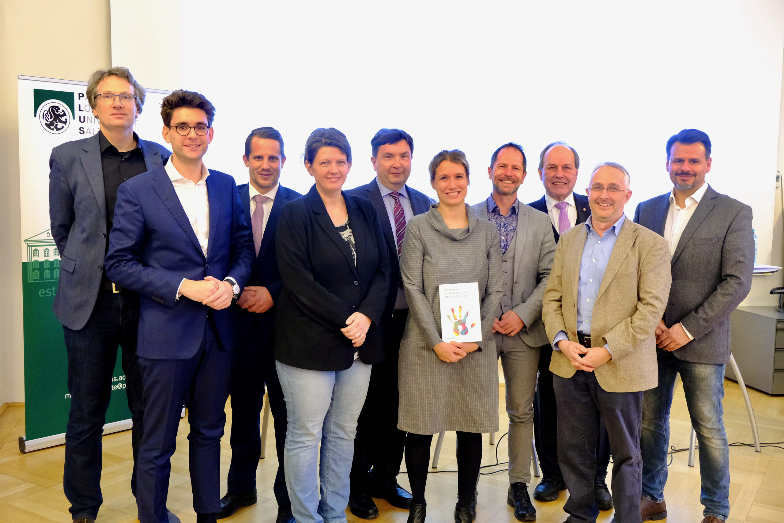 Gruppenbild aller Teilnehmer