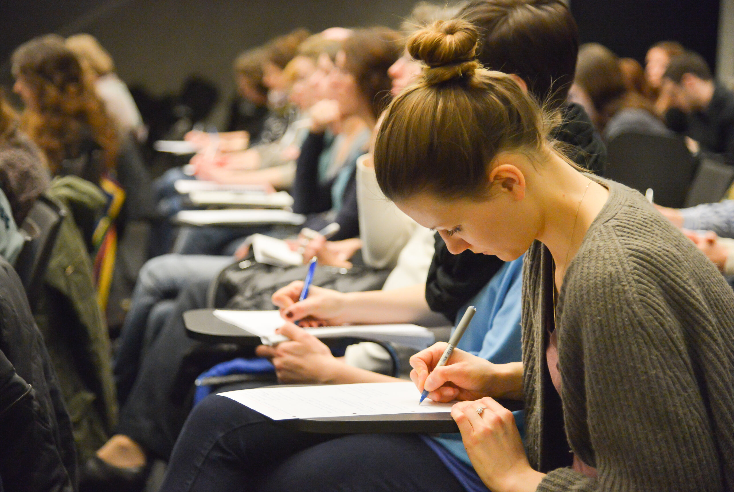 Studierende im Hörsaal