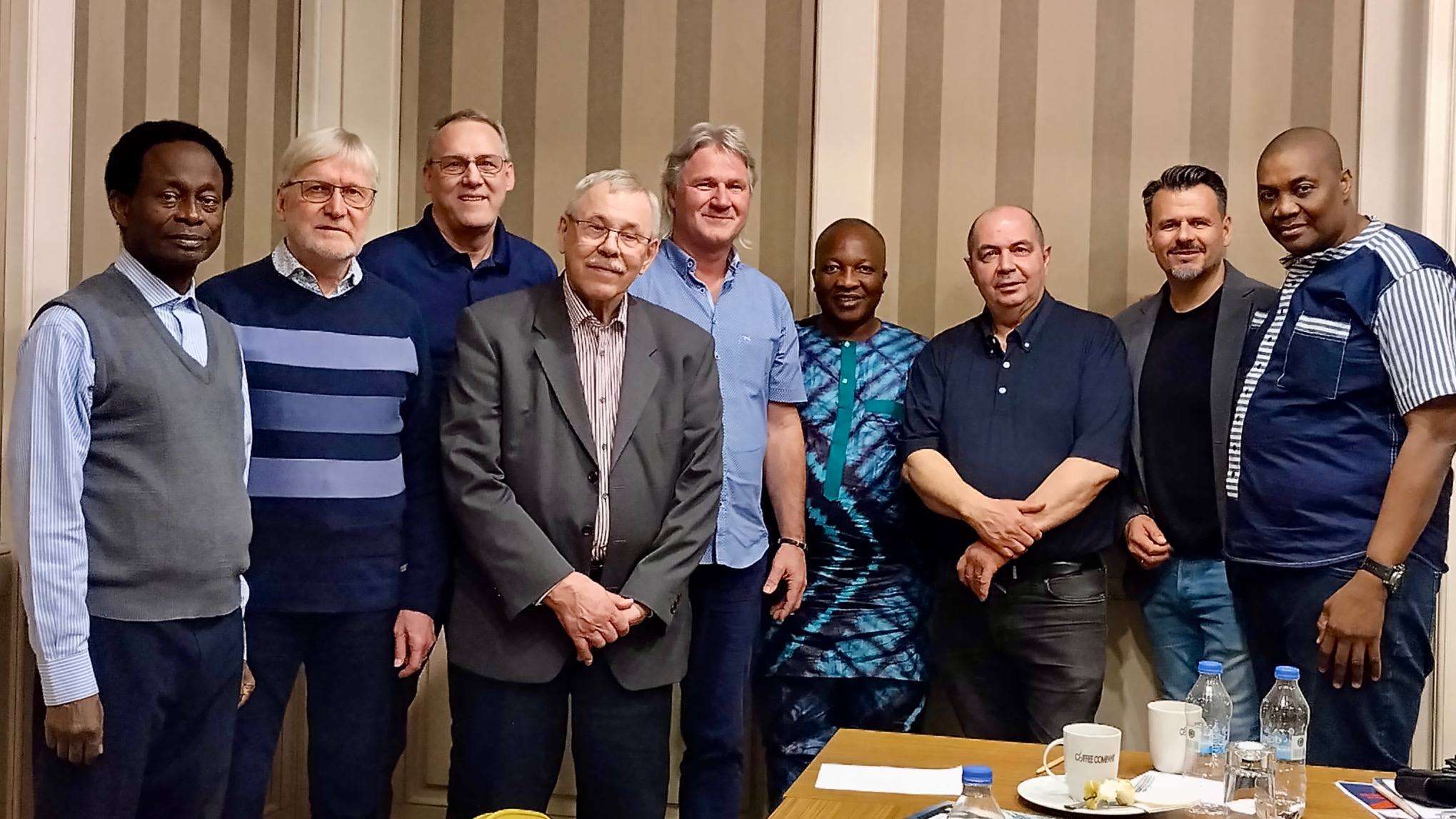 Dr. Robert Krammer/&Ouml;IM (2.v.r.) mit Experten aus Europa, Afrika und den USA.