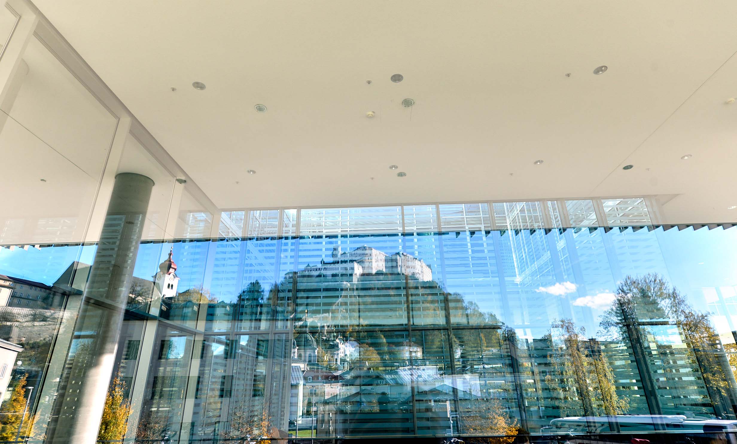 Unipark Nonntal, Blick auf Festung vom Erdgeschoss