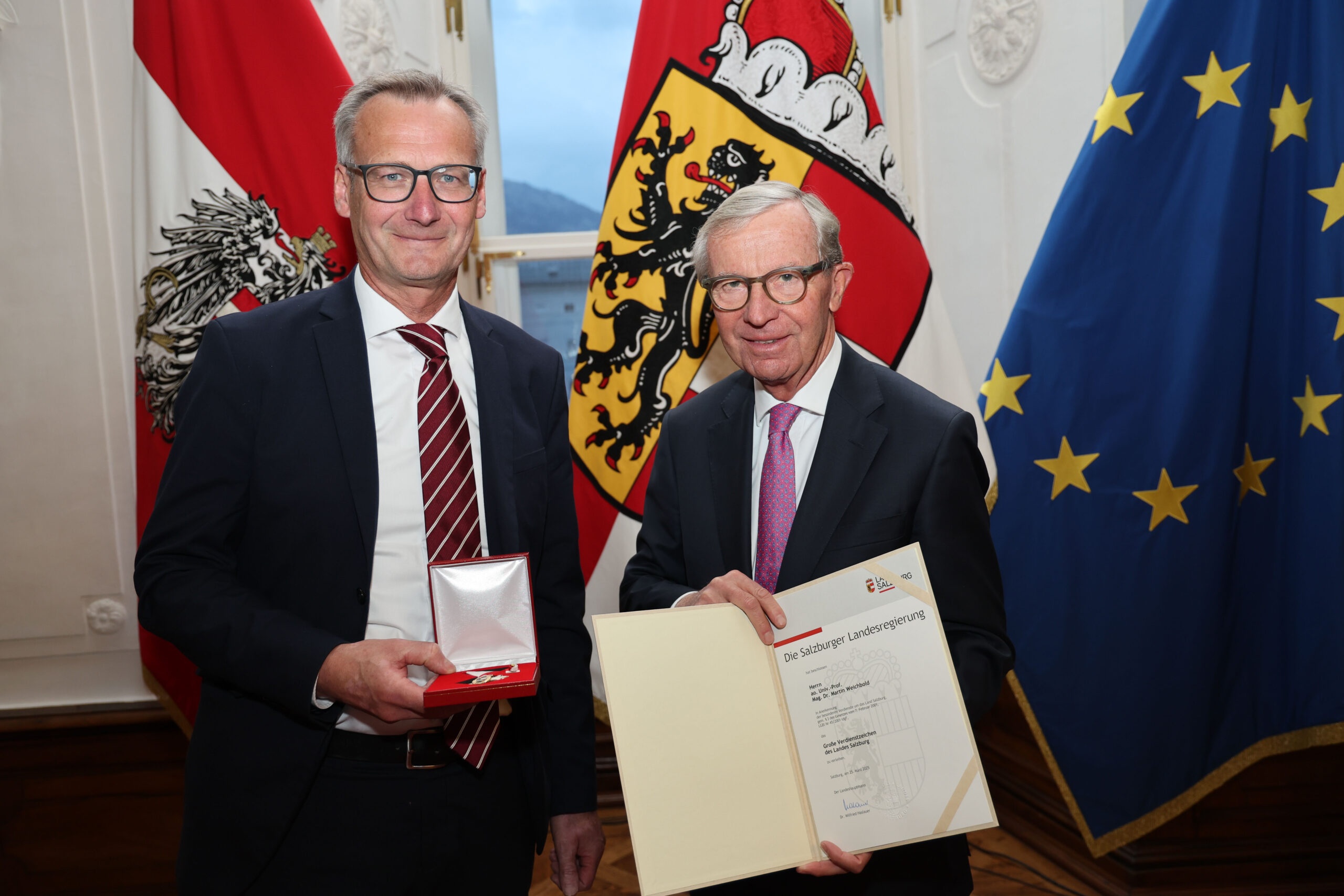 Martin Weichbold | Verdienstkreuz