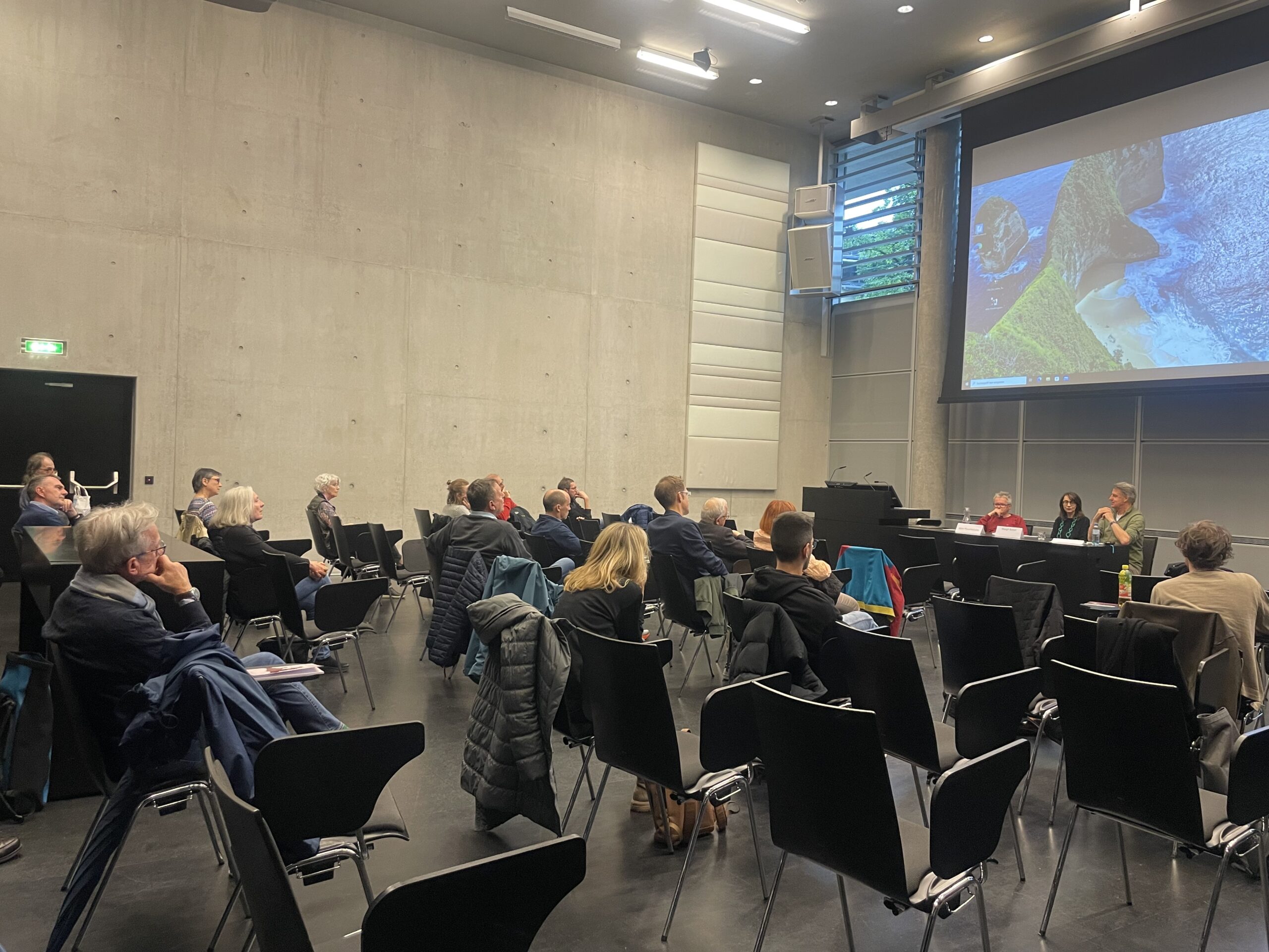 R&uuml;ckschau: Zeitgeschichte goes public: &bdquo;Erinnern im Bild. Film als Zeitzeugnis&ldquo;