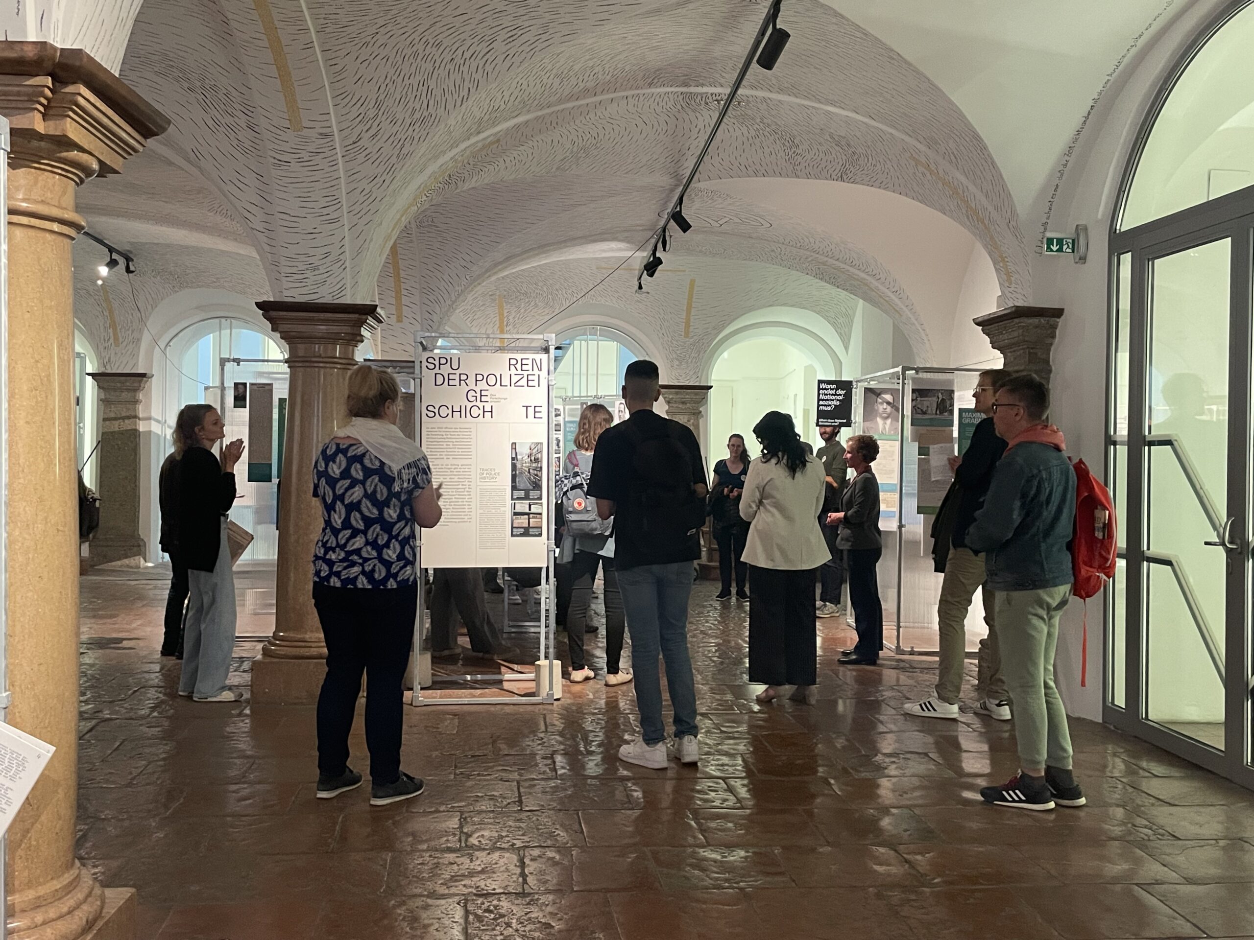 Veranstaltungsr&uuml;ckblick: Zeitgeschichte goes public: &bdquo;Hitlers Exekutive. Die Polizei im Nationalsozialismus&ldquo;