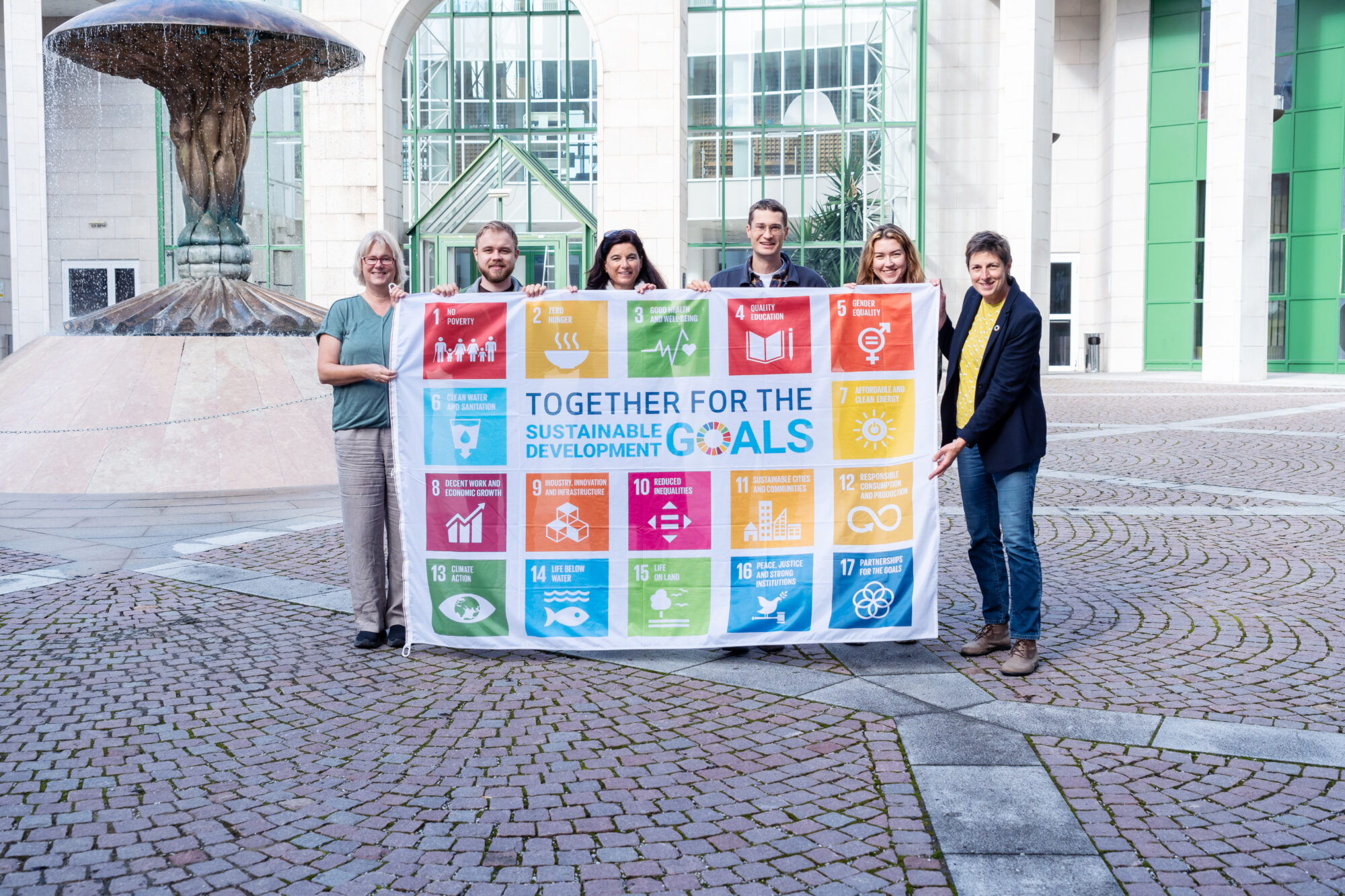 SDG Flag Day