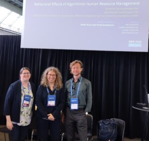 HRM group auf der AoM 2025