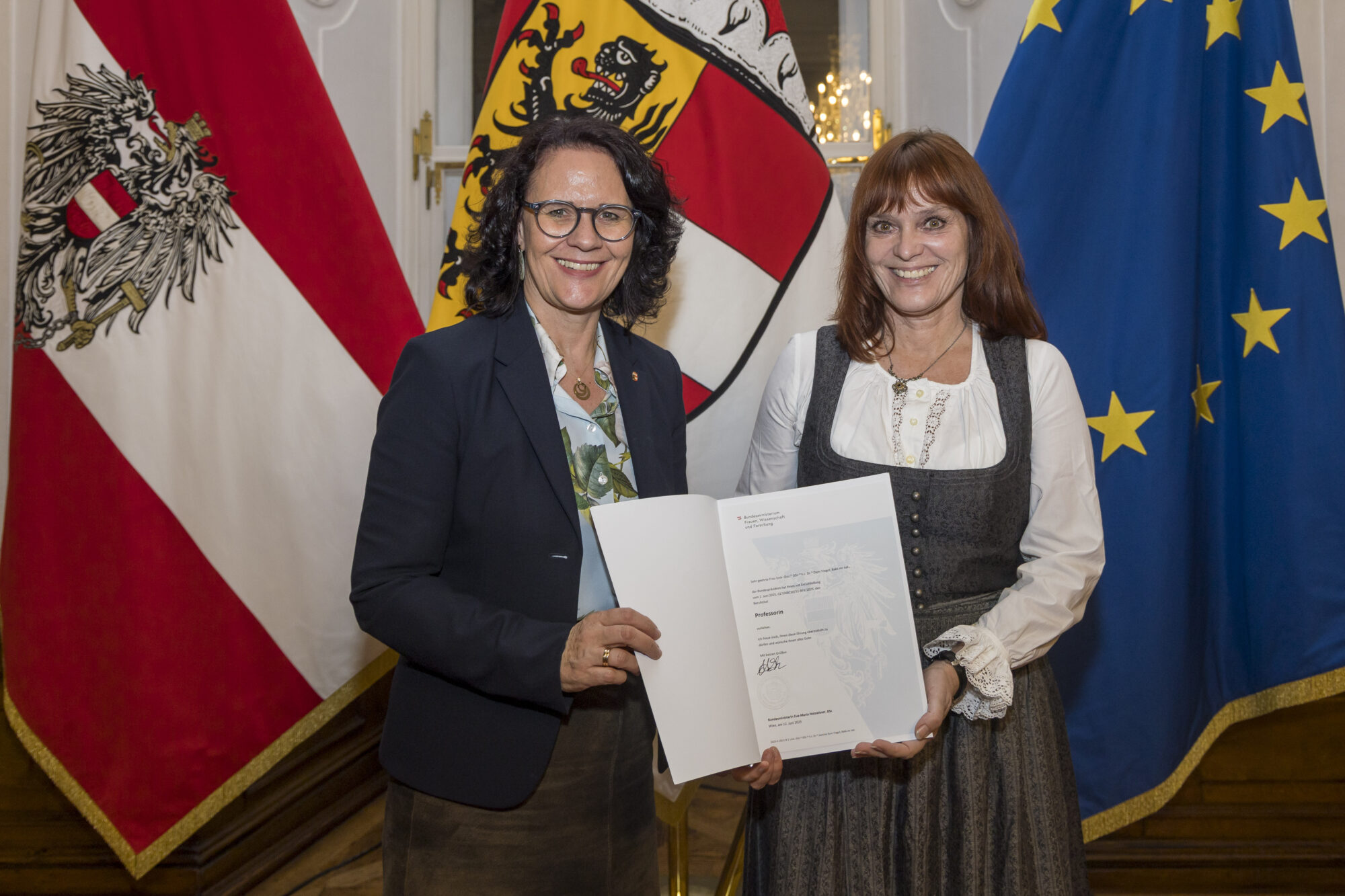 Dum-Tragut erhält Professoren-Titel