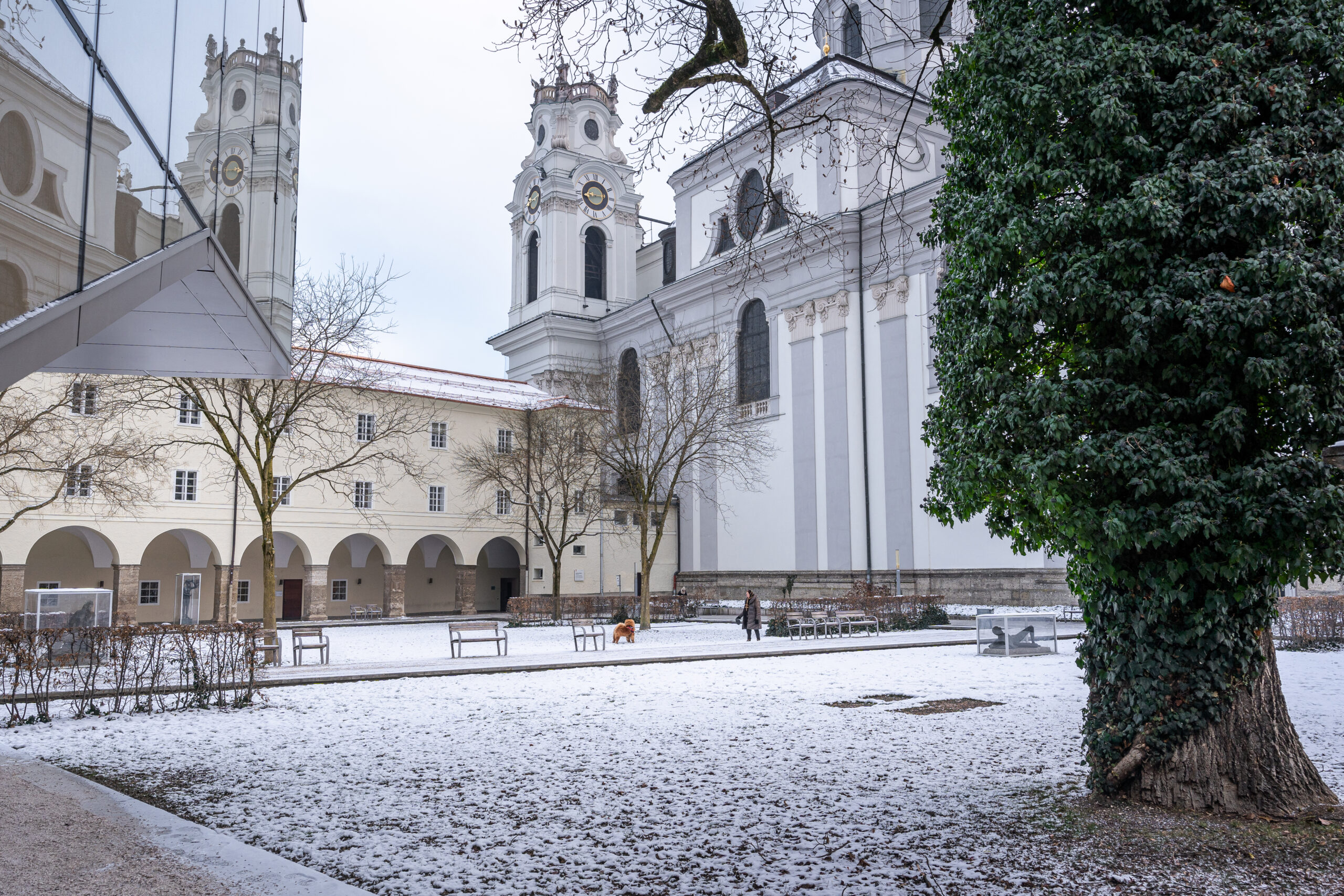 Universitätsplatz im Schnee