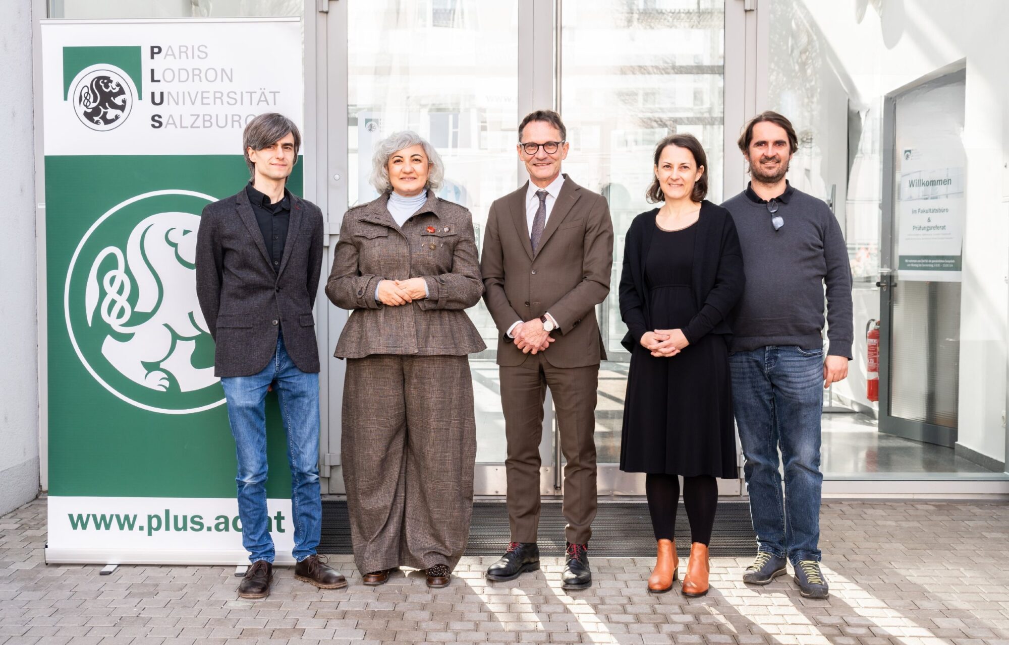 Türkische Generalkonsulin an der DAS