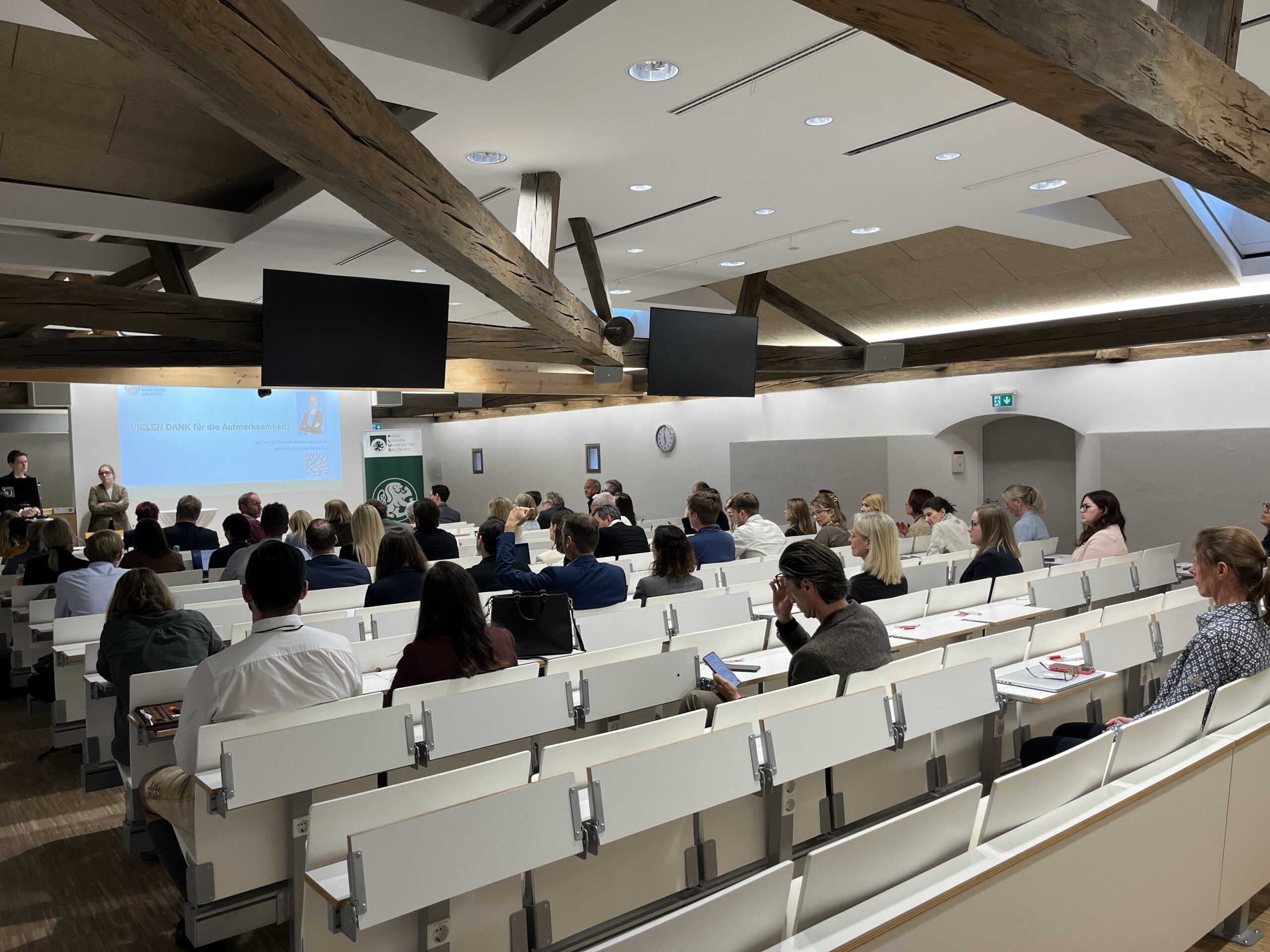 AK 23.04.2026 Publikum