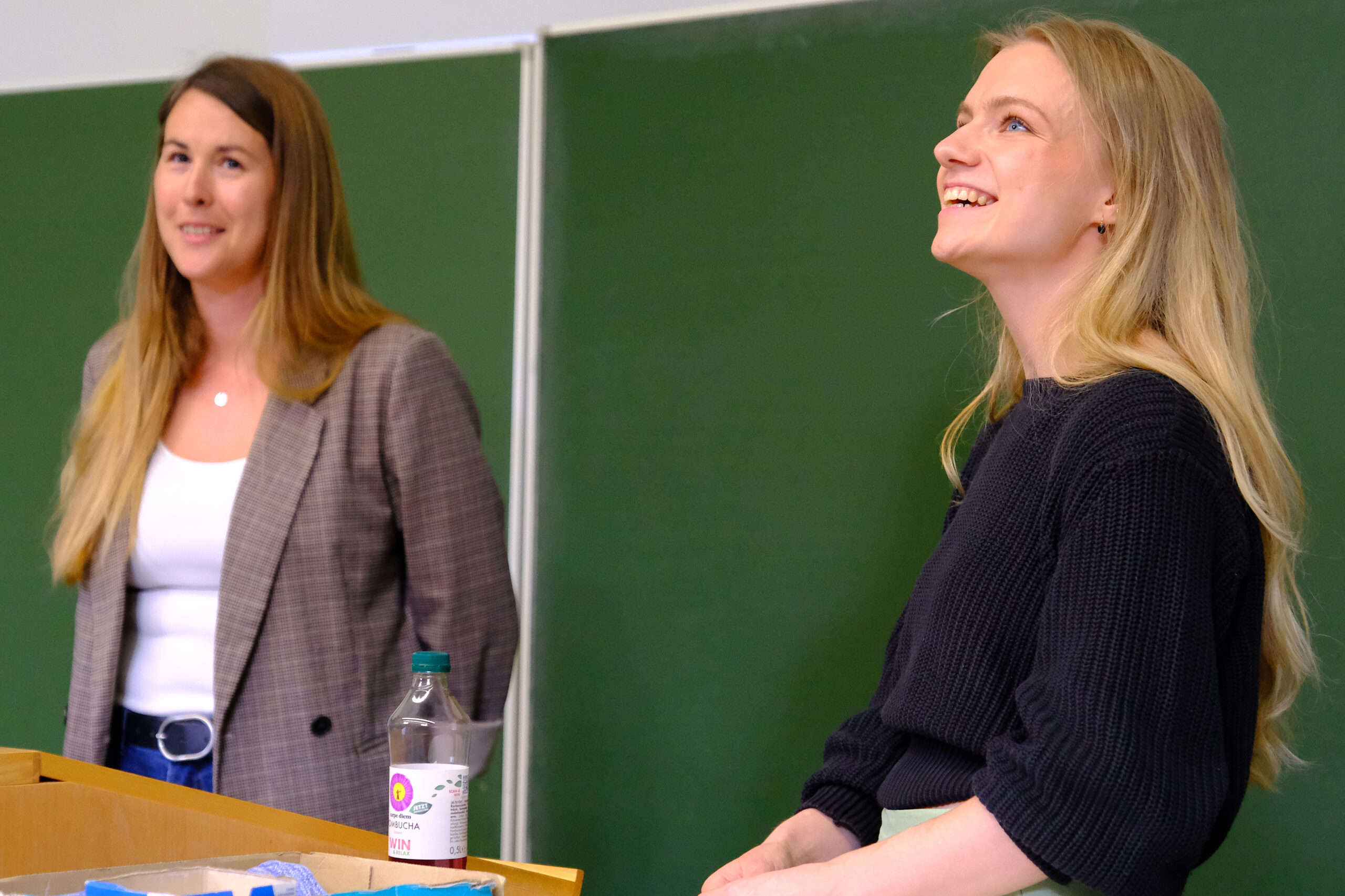 Alina Zahn ; Sarah Schuster