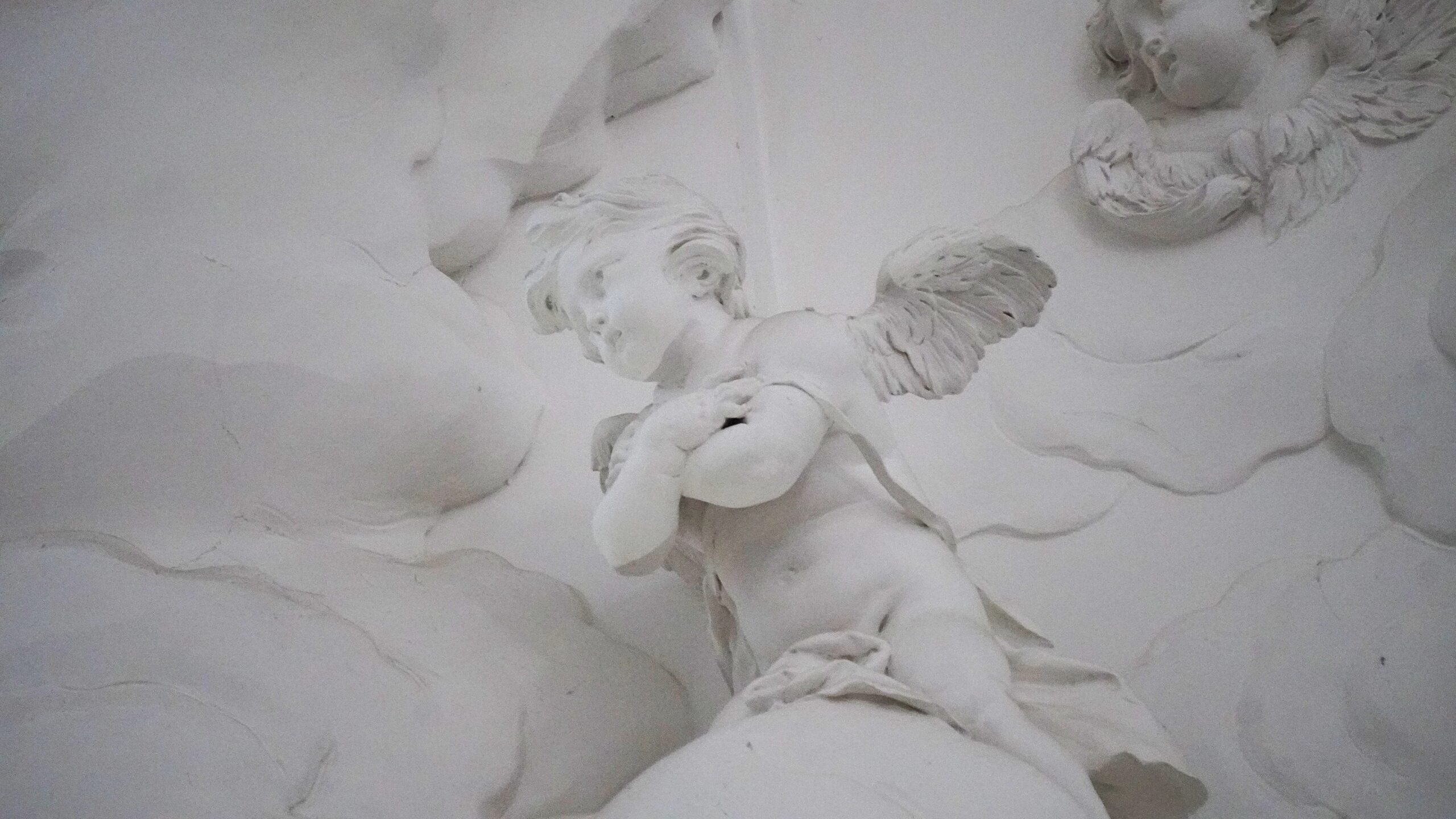 Angel in Kollegienkirche