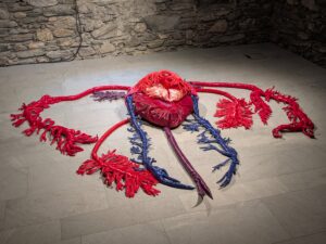 "open heart" von Ina Loitzl