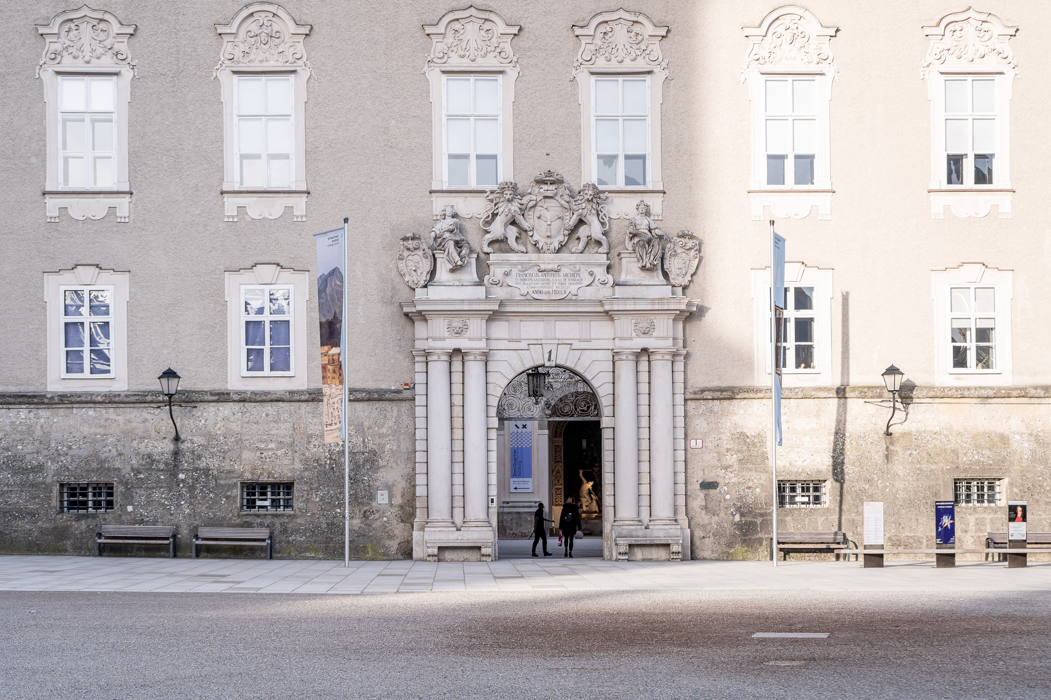 Eingang Residenz