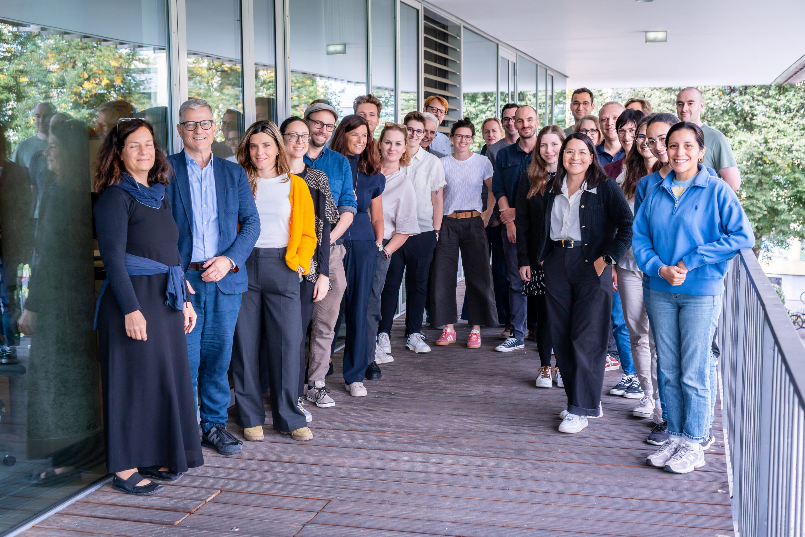 Gruppenfoto mit Teilnehmer*innen des ECG & TIG Community Meetings