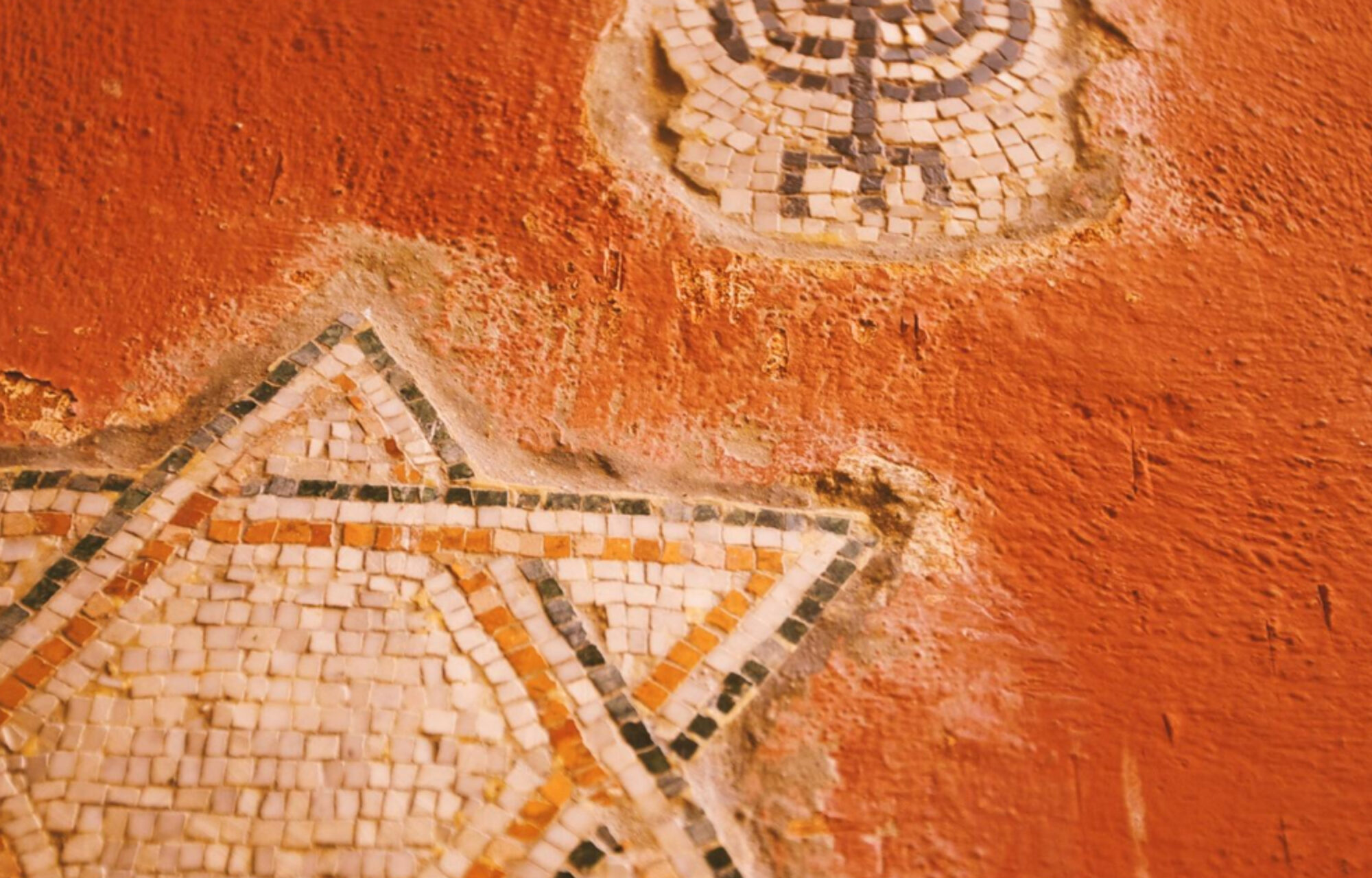 Judenstern als Mosaik gelegt